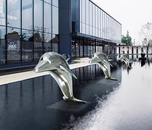 Stainless steel simulated dolphin fish sculpture, suitable for outdoor pool landscaping decoration, large floor-standing ornament.