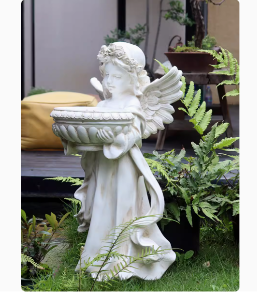 The European-style courtyard decoration, "Angel Alice," is a large resin outdoor floor ornament designed for villa living rooms and gardens.