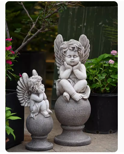 Garden decoration with European-style angel figurines, charming outdoor sculptures for villa gardens, terrace, and balcony arrangements.