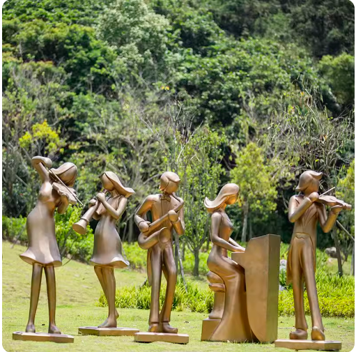 Crafted from fiberglass, these large abstract sculptures of musicians playing the piano and violin add an artistic touch to garden landscapes. Perfect for outdoor decor, they bring a musical ambiance to any setting.