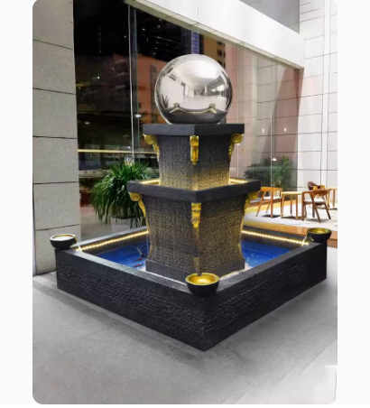 Large rotating sphere water feature, European-style home courtyard fish pond landscape decoration, foyer rotating ball fountain.