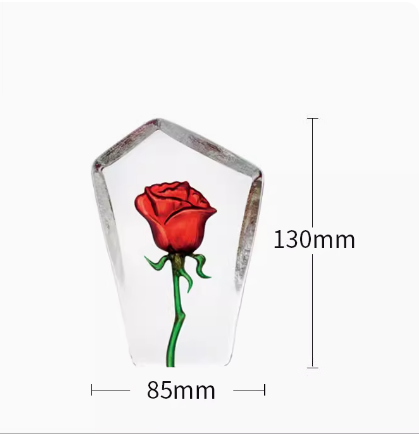 Creative sunflower and rose flower Nordic art decorations imported from Sweden, made of crystal, designed to adorn tabletops.