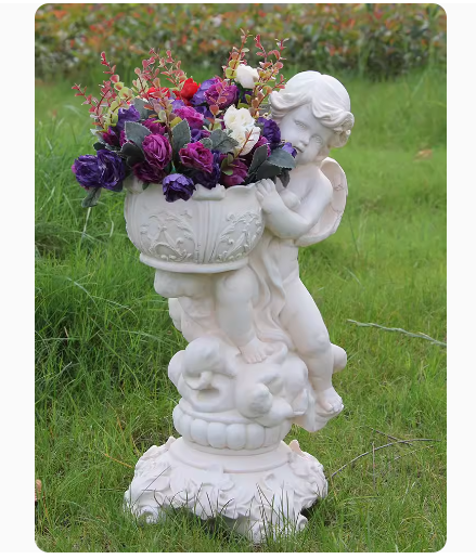 European-style villa balcony landscaping sculpture outdoor creative decoration succulent greenery relief small angel flower pot.