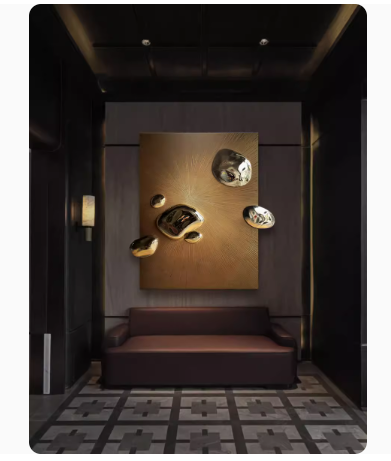 High-end hand-painted three-dimensional textured art installation, exuding sophistication and luxury, perfect for decorating hallways and entryways.