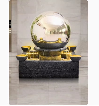 Large rotating sphere water feature, European-style home courtyard fish pond landscape decoration, foyer rotating ball fountain.