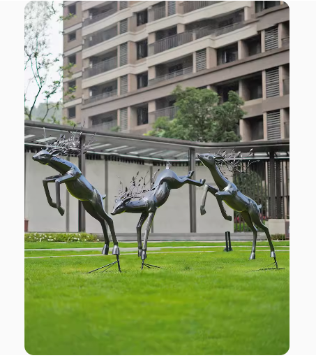 Outdoor abstract imitation bronze deer sculpture, made of fiberglass, suitable for landscape decoration.