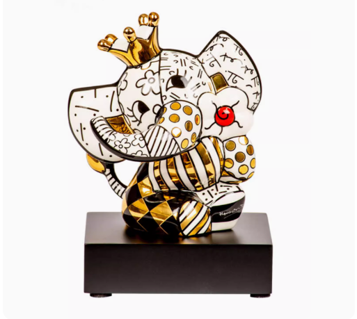 Imported from Germany, this ceramic elephant tabletop decoration exudes elegance and sophistication. Its fine craftsmanship and exquisite design make it a perfect addition to any living room decor.