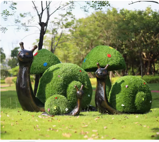 "Outdoor Garden Landscape: Simulated Green Snail Glass Fiber Sculpture Grass Mat Mushroom Rabbit Ornament Decoration"