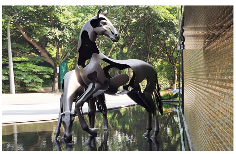 Custom-made stainless steel horse sculpture, designed for large courtyard spaces, featuring intricate metal hollowing and outdoor artistic animal figurines.