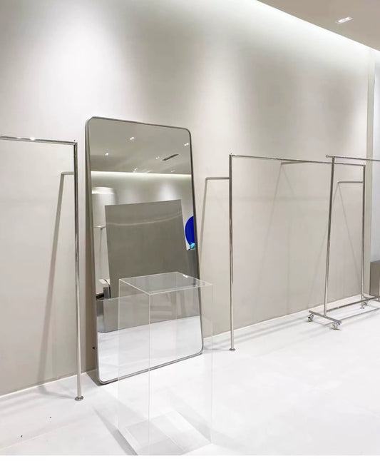 Fashion Forward: The Ultimate Mobile Dressing Mirror for Your Clothing Store