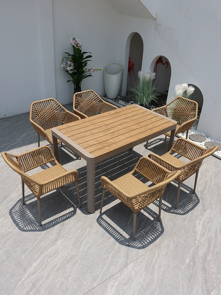 Redefine Outdoor Elegance: The All-Weather Rattan Table and Chair Set with Umbrella - Your Gateway to Stylish Courtyard Living