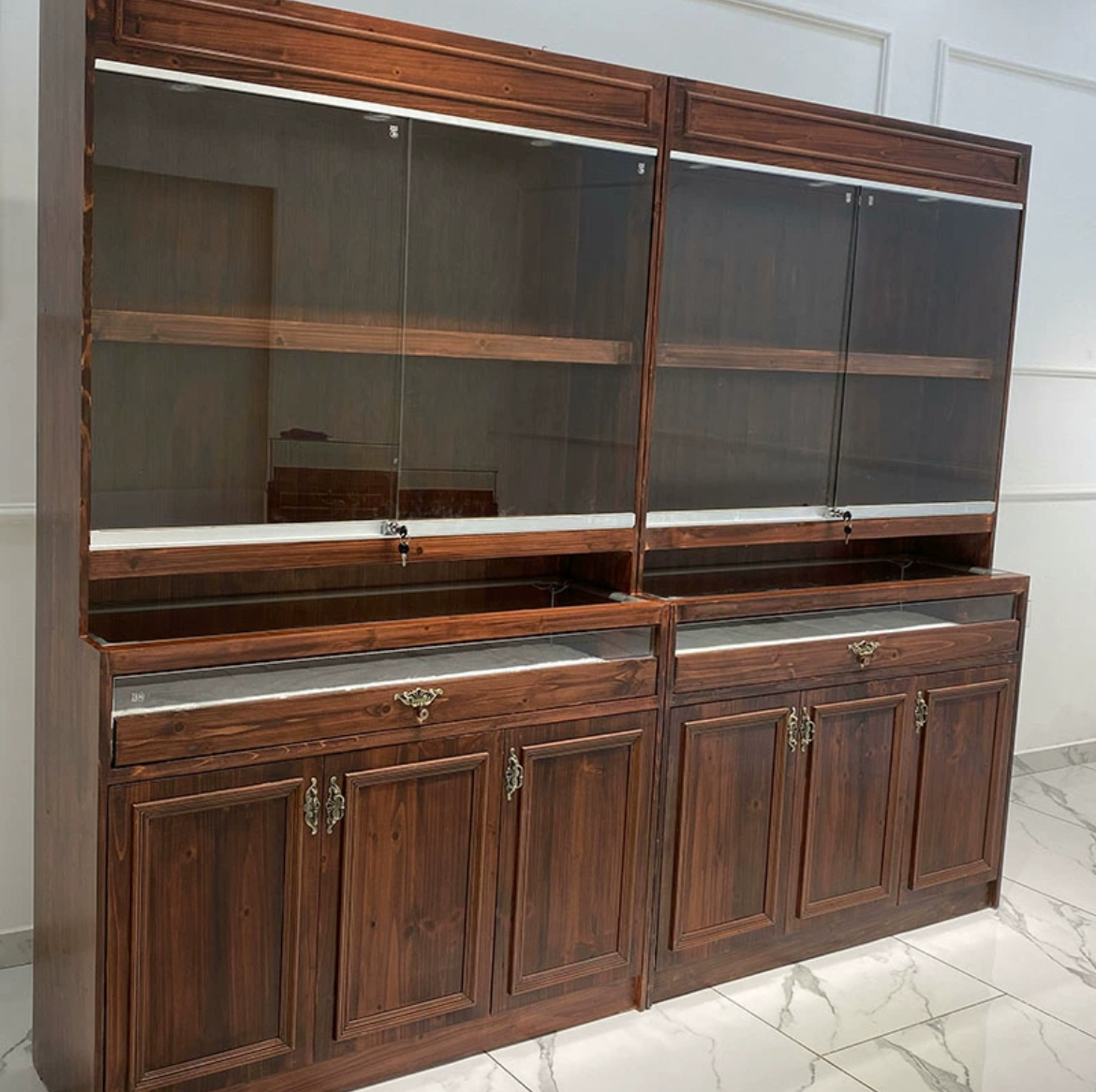 Timeless Beauty: Solid Wood Jewelry & Antique Display Cabinet